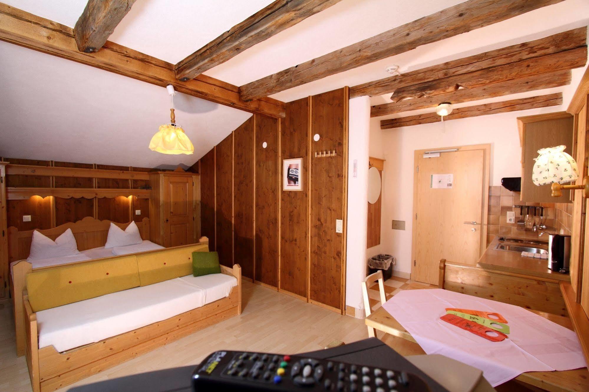 Landhaus Edelweiss Санкт-Леонхард-им-Пицталь Экстерьер фото