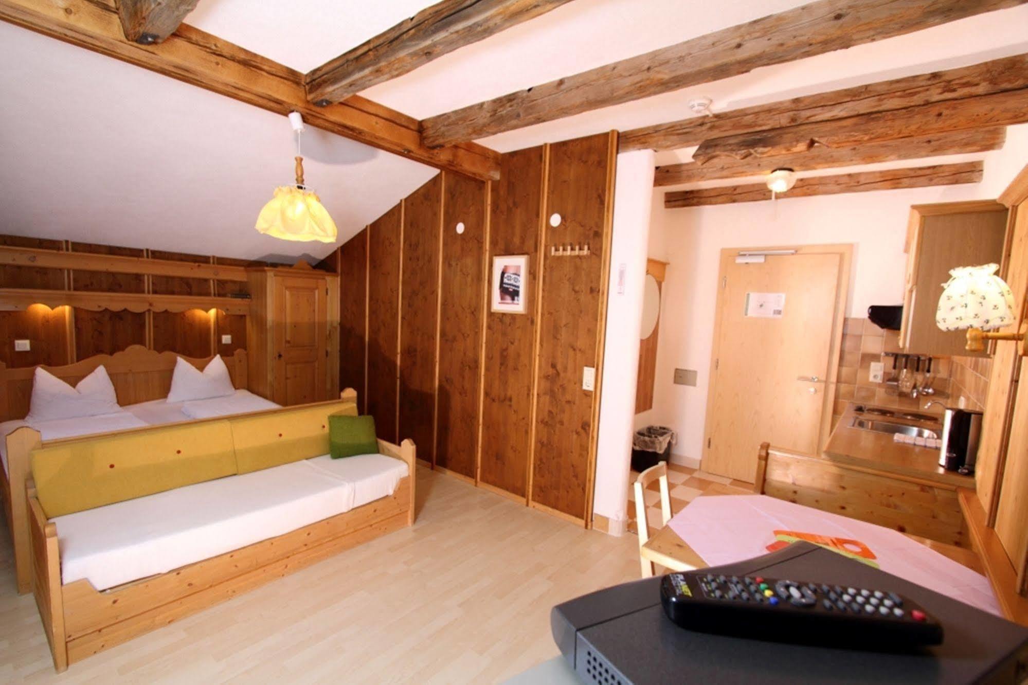 Landhaus Edelweiss Санкт-Леонхард-им-Пицталь Экстерьер фото